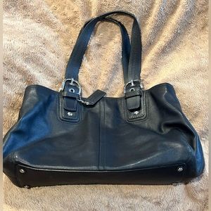 COACH BLACK LEATHER TOTE